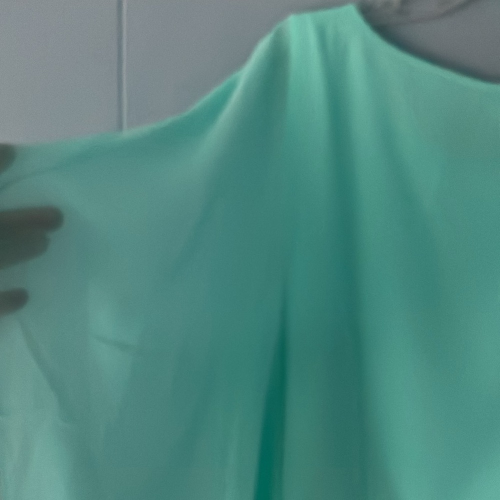 Chico's Size 3 (L) Seafoam Green Tiered Lightweight Flowy Blouse Tunic Length - Picture 6 of 12